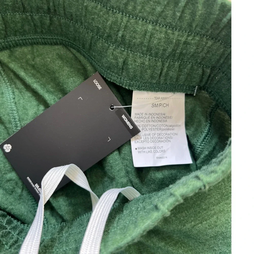 Under Armour Athletic Shorts Running Gym Workout Green Comfy‎ Size Small. NWT